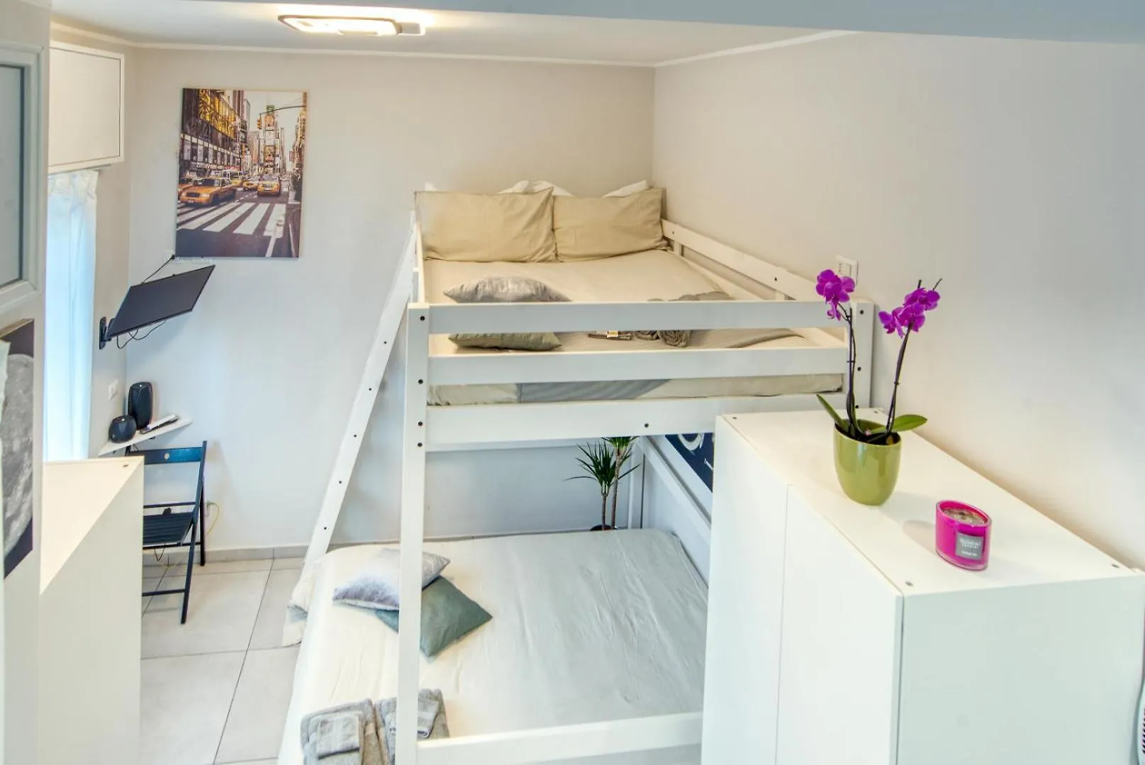 Monfalcone 38 Boutique Apartment Milan Italy