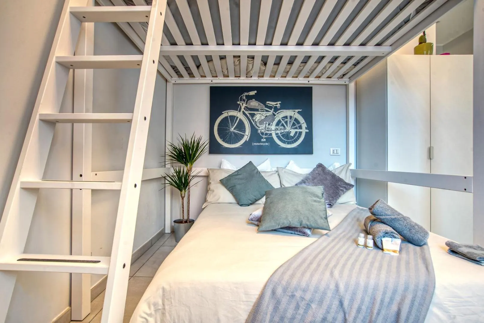 Monfalcone 38 Boutique Apartment Milan